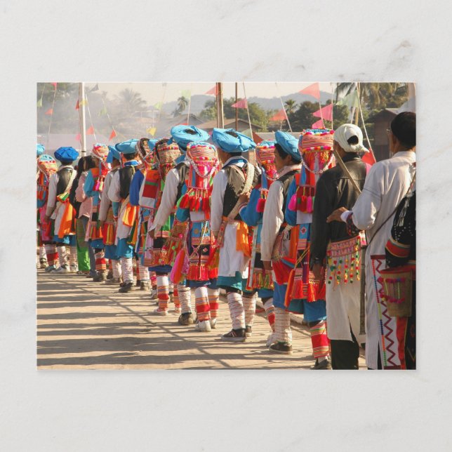 Carte Postale Costumes colorés (Devant)