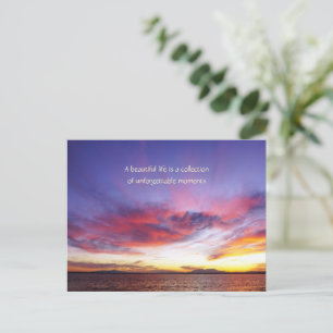 Carte Postale Coucher de soleil à couper le souffle sur la mer