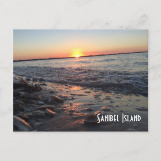 Carte postale coucher de soleil sur l'île de Sanib