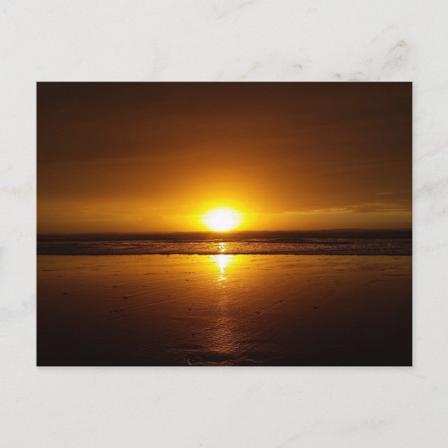 Carte Postale Coucher de soleil sur l'océan Pacifique... (Devant)