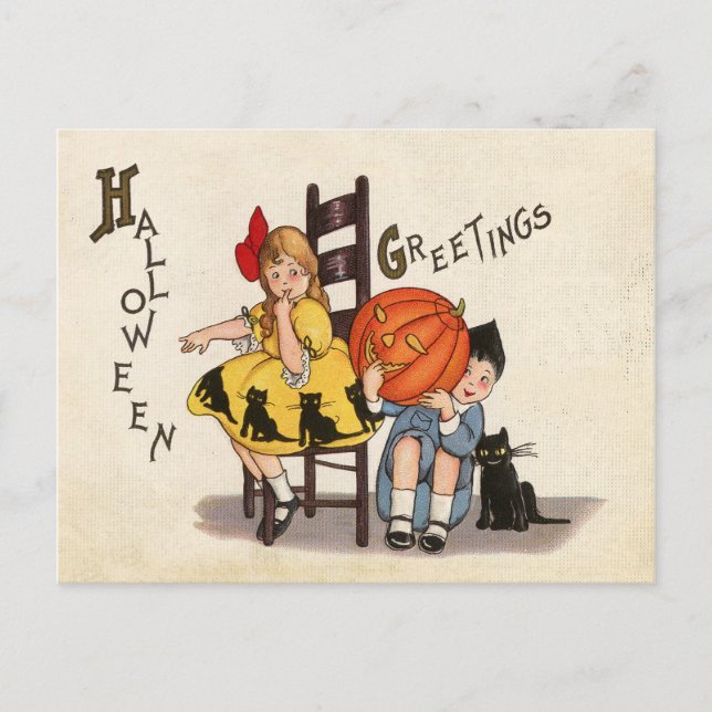 Carte Postale Couple d'enfants avec citrouille sculpté, Hallowee (Devant)