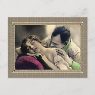 Carte Postale Couple romantique - Baisers à épaules