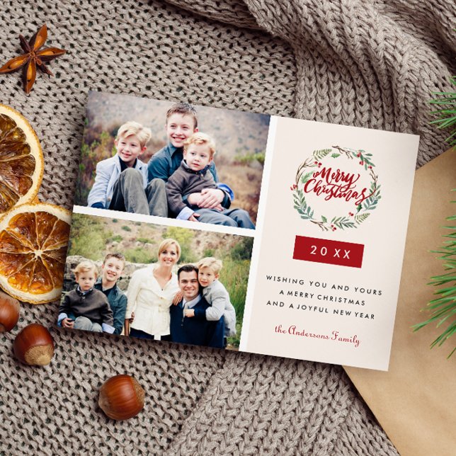 Carte Postale Couronne de Noël classique personnalisée Deux phot (Capture Cherished Memories with our Classic Holiday Card Design |Winter Flowers and Berries Wreath)