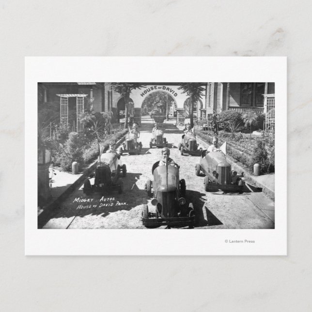 Carte Postale Course d'enfants en voitures miniatures (Devant)