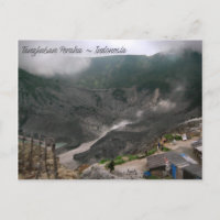 Cratère de volcan Indonésie