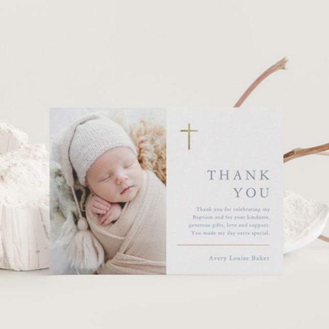 Carte Postale Croix minimaliste d'or moderne photo Baptême Merci (Modern gold cross baby photo boys baptism thank you postcard.)