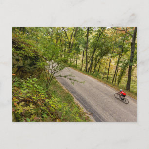 Carte Postale Cyclisme sur route de campagne rurale