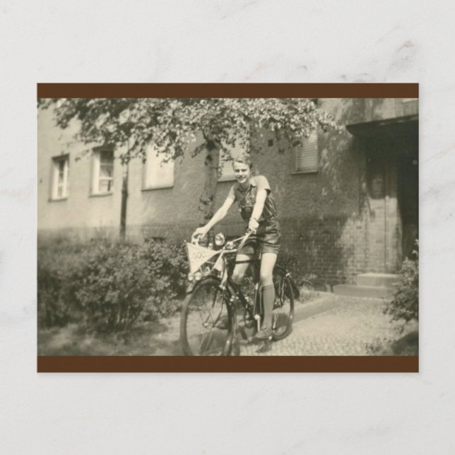 Carte postale Cycliste vintage (Devant)