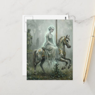 Carte Postale Dame fantôme sur un cheval de carrousel abandonné 