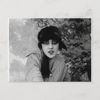 Carte Postale dame vampire