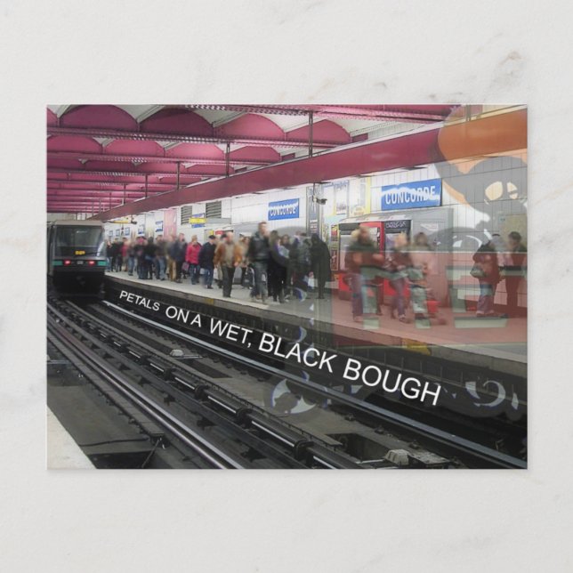 Carte postale "Dans une station de métro" Livre/Pa (Devant)