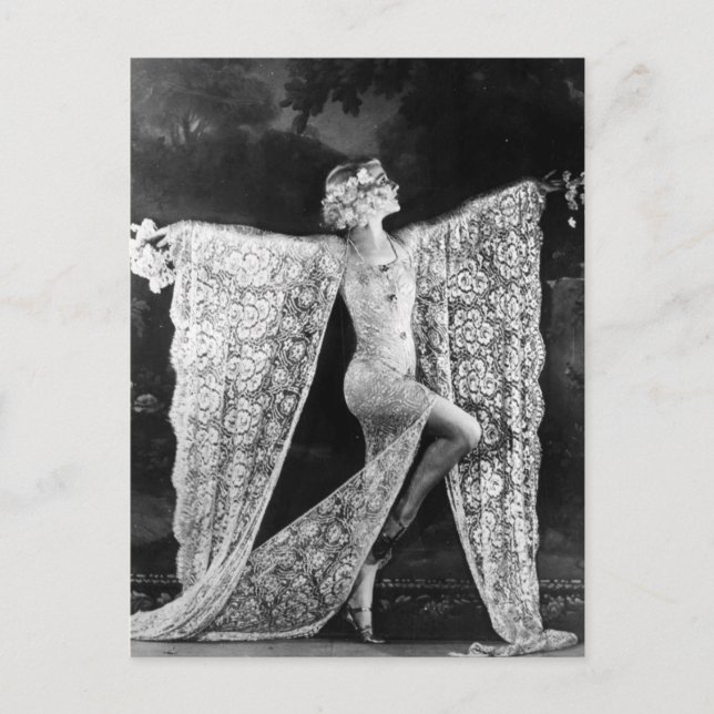 Carte Postale Danseuse cabaret parisienne (Devant)