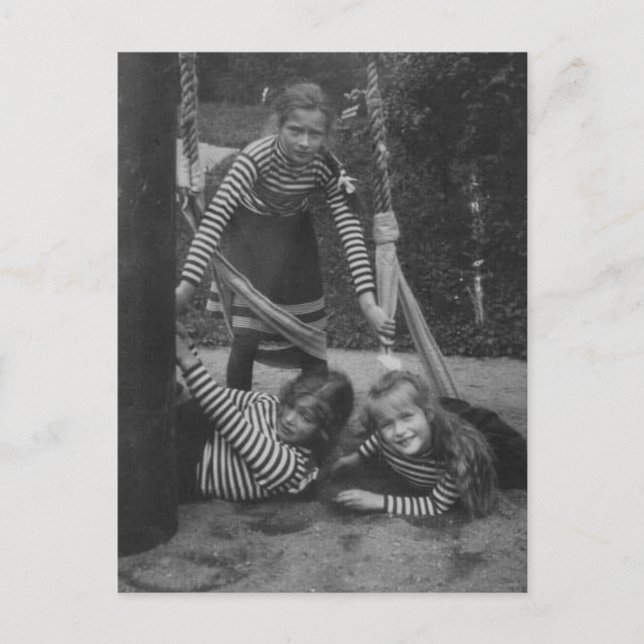 Carte Postale Daughters tsar of Russia Tatiana, Maria, Anastasia (Devant)