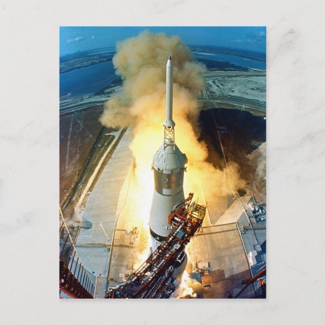Carte Postale Décollage du véhicule spatial Saturn V d'Apollo 11 (Devant)