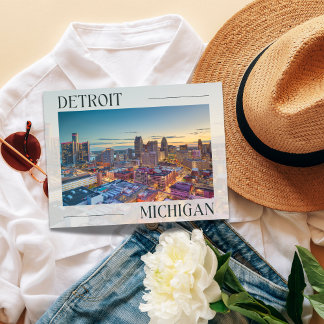 Carte Postale Découvrez l'esprit dynamique de Detroit, Michigan