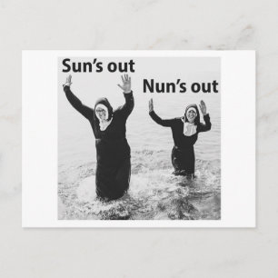 Carte Postale Des soeurs dehors