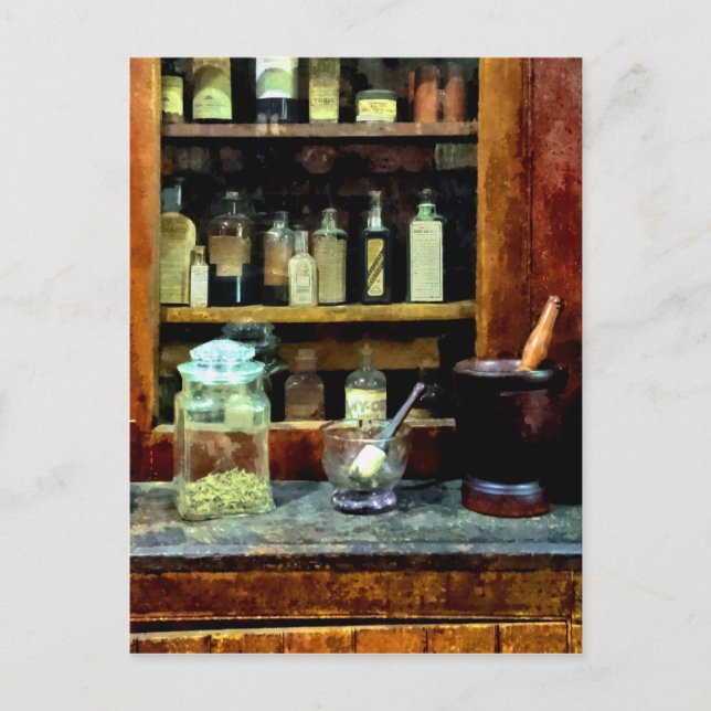 Carte Postale Deux mortiers et pilons et jarre de verre (Devant)