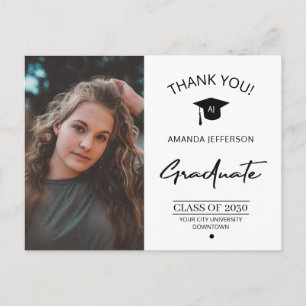 Carte Postale Diplômé de la photo de graduation moderne merci po