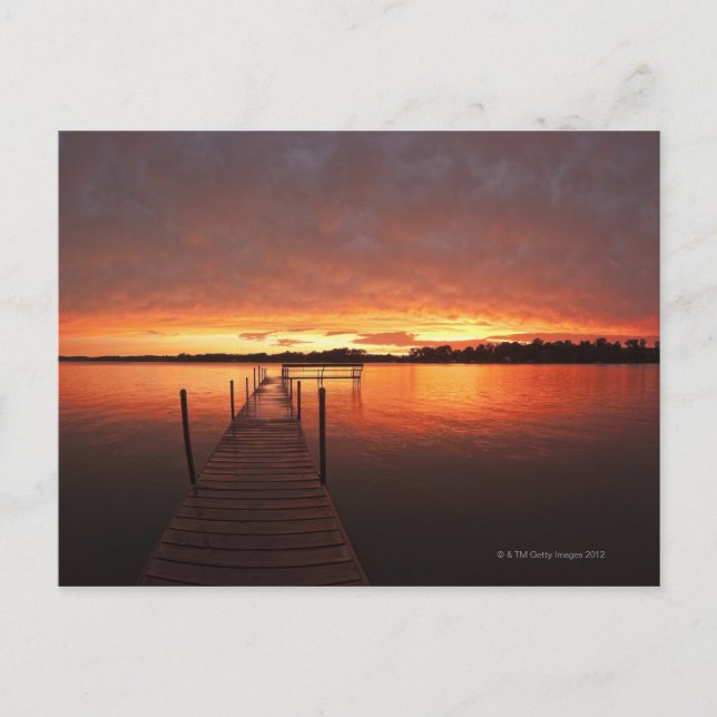 Carte Postale Dock au coucher du soleil sur le lac Minnetonka, M (Devant)