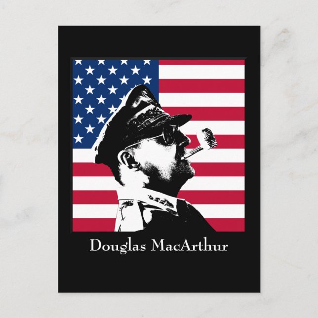 Carte Postale Douglas MacArthur et le drapeau américain (Devant)