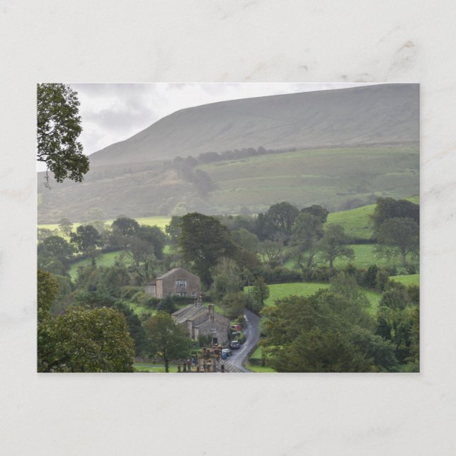 Carte Postale Downham Village Et Pendle Hill (Devant)
