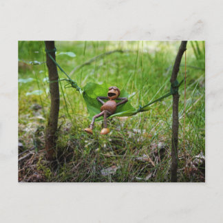 Carte postale d'un Elfe Gland se relaxant dans un