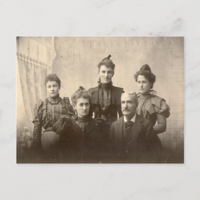 Carte postale d'une famille heureuse (Devant)