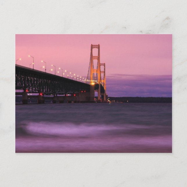 Carte Postale Dusk du pont Mackinac (Devant)