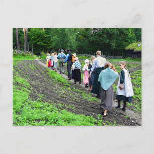 Carte Postale Écoliers norvégiens au Musée folklorique norvégien