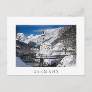 Carte Postale Eglise dans la neige avec les Alpes