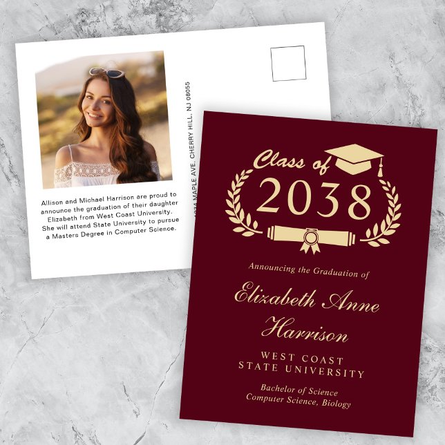 Carte Postale Elégant Photo Bourgogne Gold Graduation (An elegant college graduation announcement to celebrate the graduate's achievements)