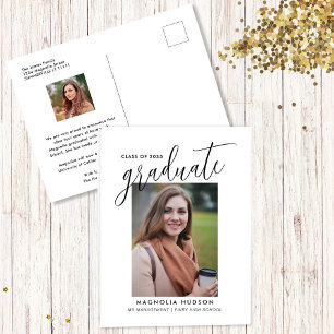 Carte Postale Élégant Script Graduate Class Photo Graduate