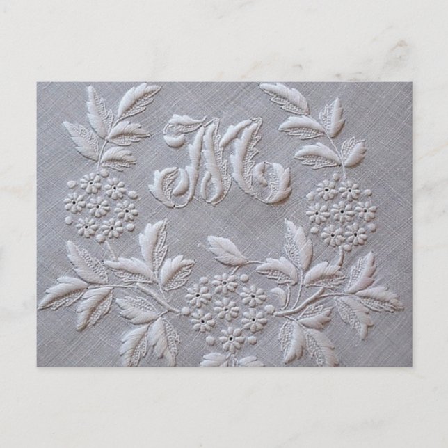 Carte Postale Élégante Broderie Gris lettre M (Devant)