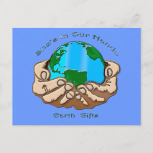 Carte Postale ELLE EST DANS NOTRE collection MAINS