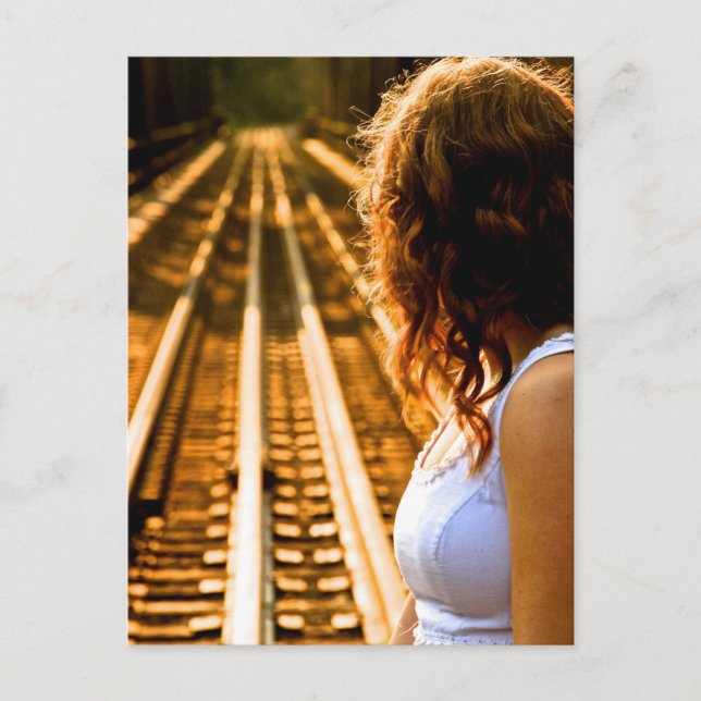 Carte Postale En Attente D'Un Train (Devant)