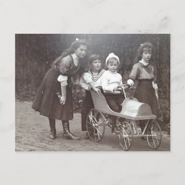 Carte Postale Enfants tsar - MARIE, ANASTASIE, ALEXIS Russie #09 (Devant)