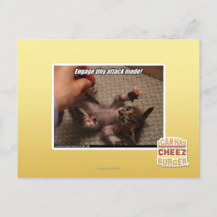 Carte Postale Engagez le mode d'attaque minuscule !