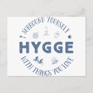 Carte Postale Entourez-vous. Hygge (texte bleu foncé)