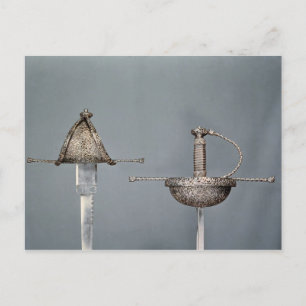 Carte Postale Épées : rapieur à couteaux d'acier ciselé