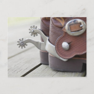 Carte Postale Épouse sur les bottes de cowboy