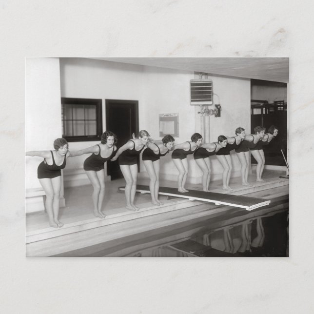 Carte Postale Équipe de natation féminine, 1930 (Devant)