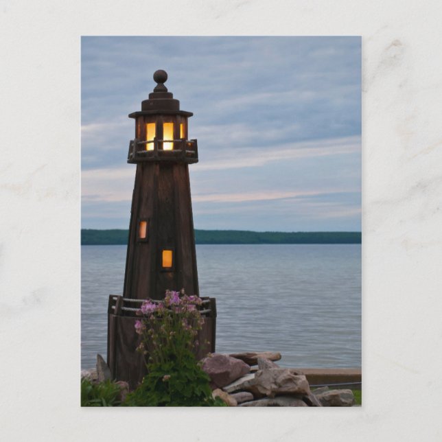 Carte Postale États-Unis, Michigan. Phare de Yard Decoration (Devant)