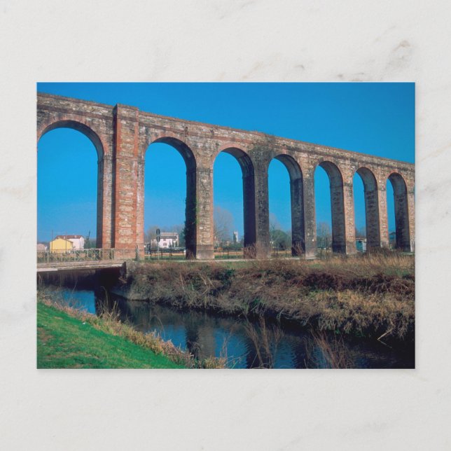 Carte Postale Europe, Italie. Aquaduc près de Lucques. (Devant)