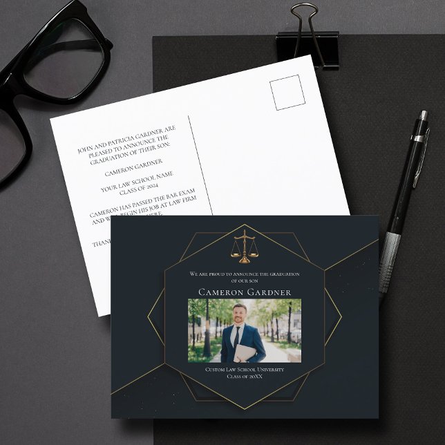 Carte Postale Faire-part Chic Black Gold Law School Photo Graduation (Créateur téléchargé)
