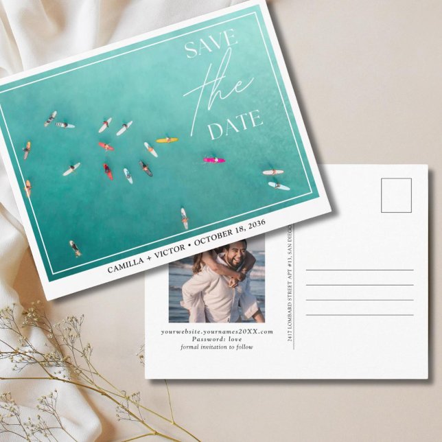Carte Postale Faire-part de mariage de surfeur sur fond d'océan  (surfer wedding)