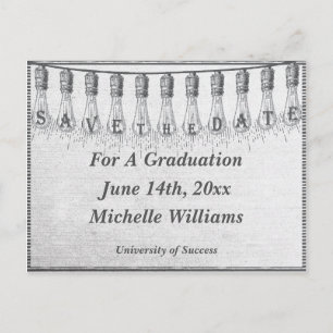 Carte Postale Faire-part Économies d'obtention du diplôme d'ampoule