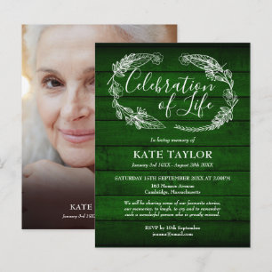 Carte Postale Faire-part Green Rustic Wood Célébration de la vie Photo