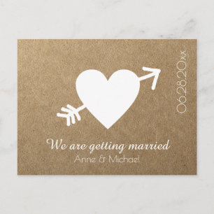 Carte Postale Faire-part mariage à sauvegarder cœur avec flèche faux kraft