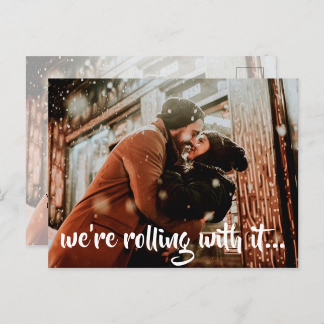 Carte Postale Faire-part Mariage de script blanc moderne photo Enregistrer  (Devant / Derrière)