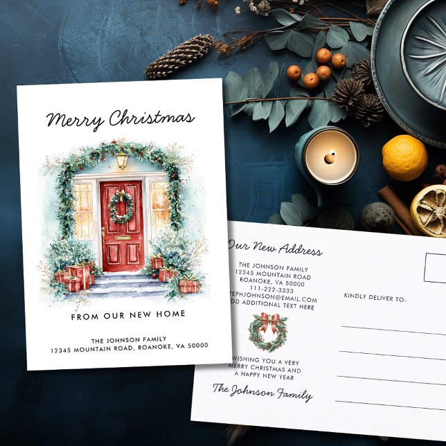 Carte Postale Faire-part Porte rouge Joyeux Noël de New Home (Red Front Door Merry Christmas from Our New Home Holiday Moving Announcement Postcard)
